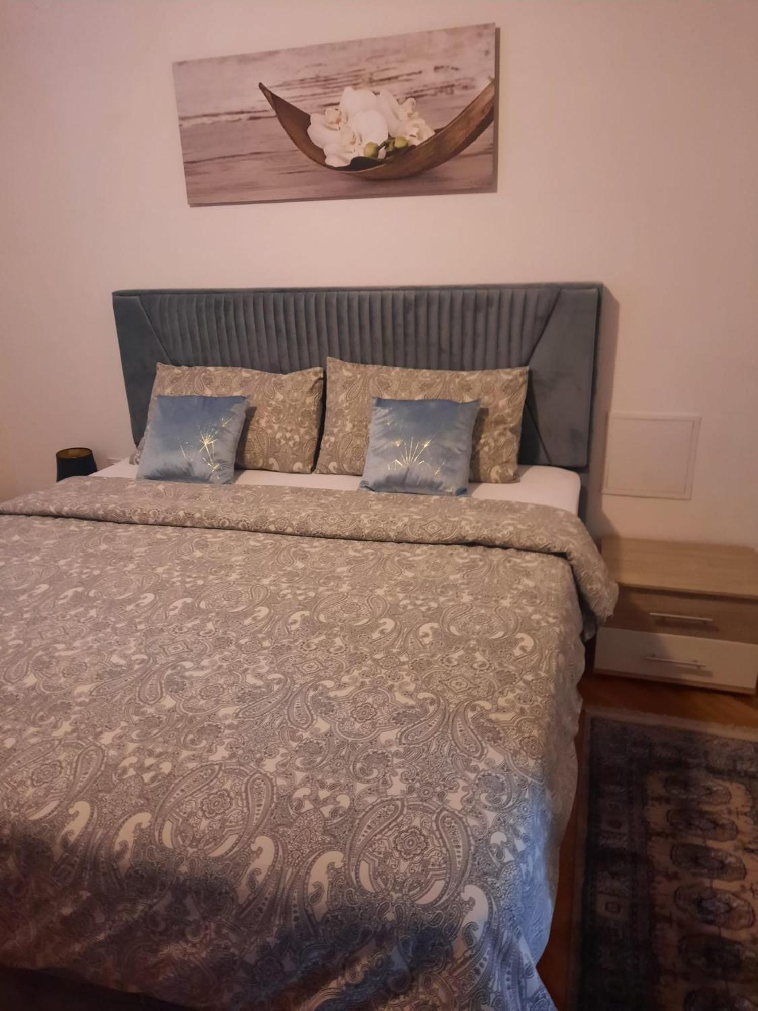 Apartment Orchidea Izola Exterior photo